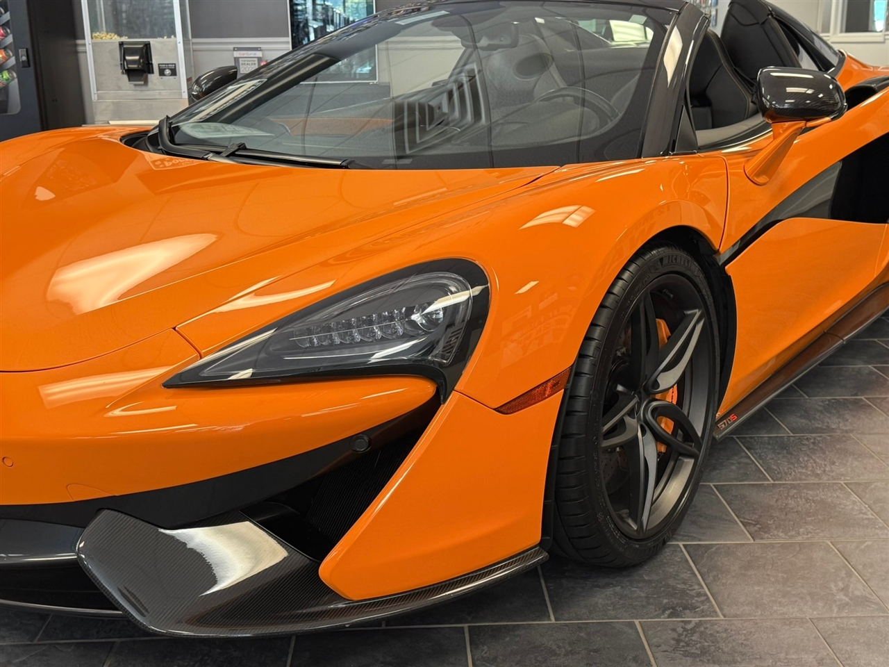 McLaren 570s Spider 2019