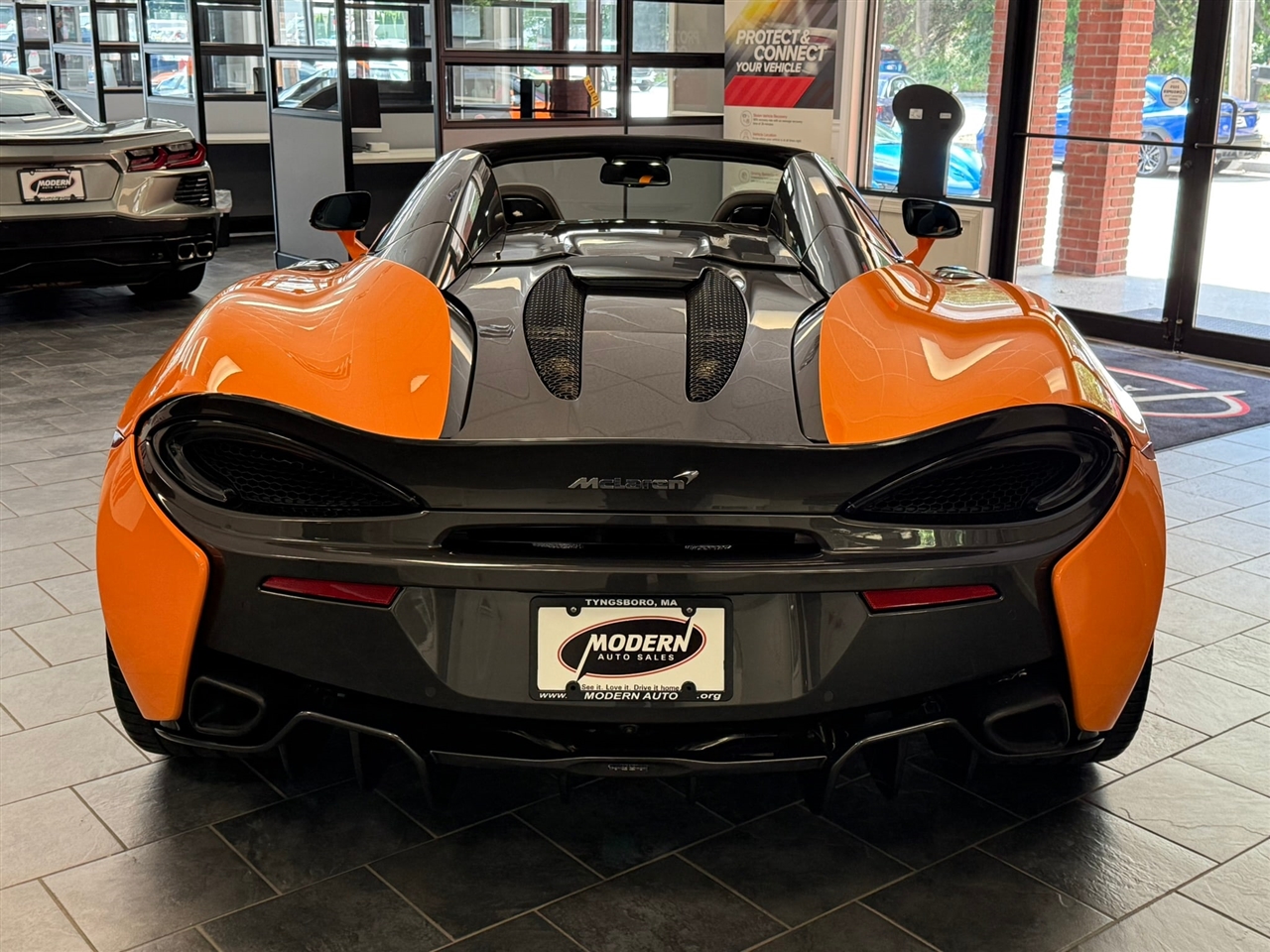 McLaren 570s Spider 2019