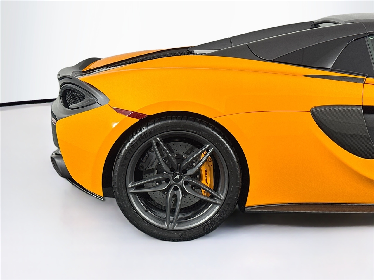 McLaren 570s Spider 2019