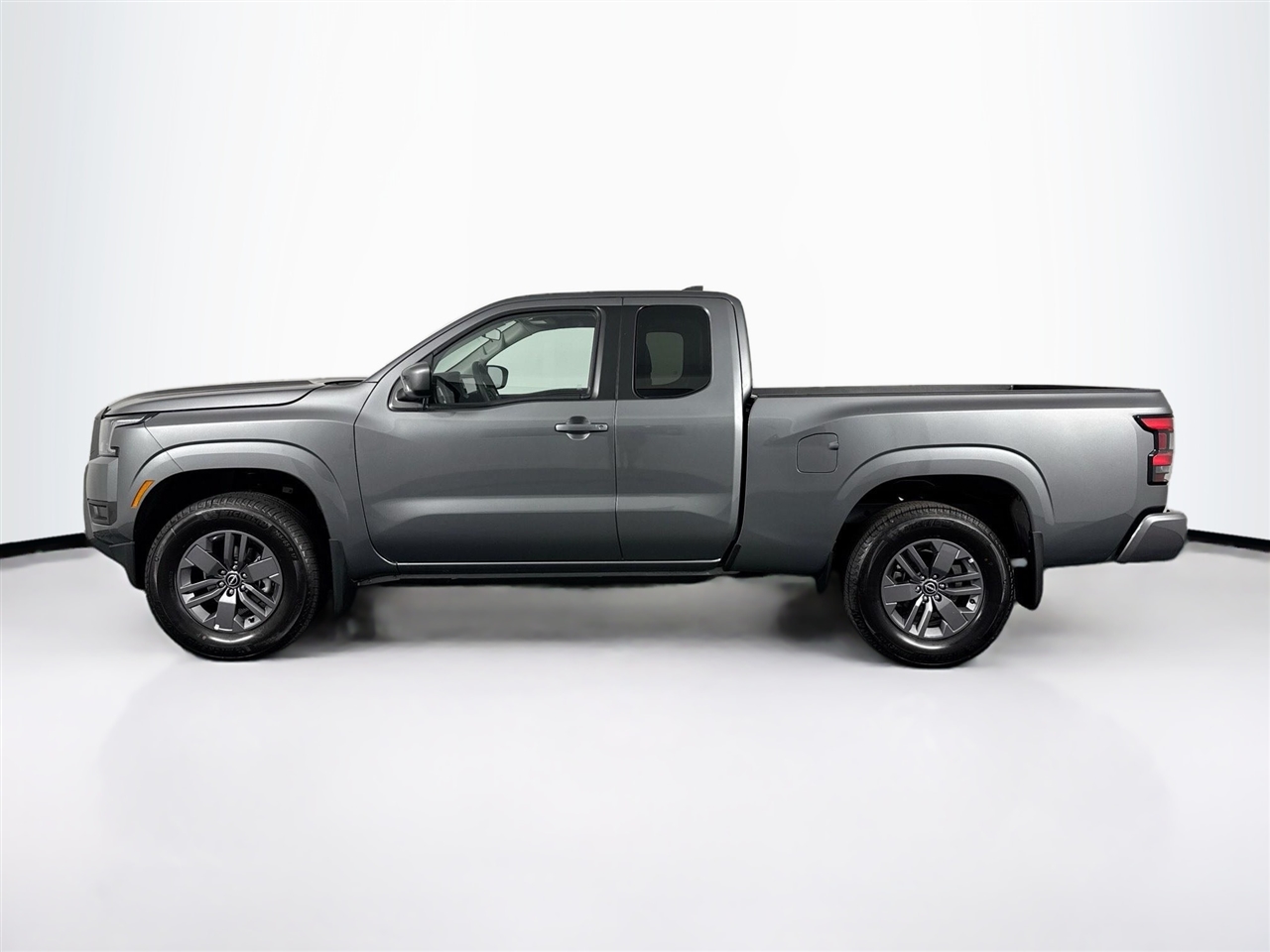 Nissan Frontier King Cab 4x4 SV 2025