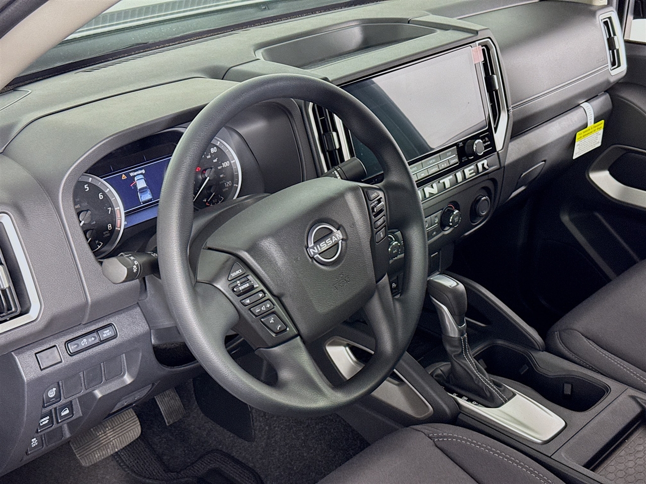 Nissan Frontier King Cab 4x4 SV 2025