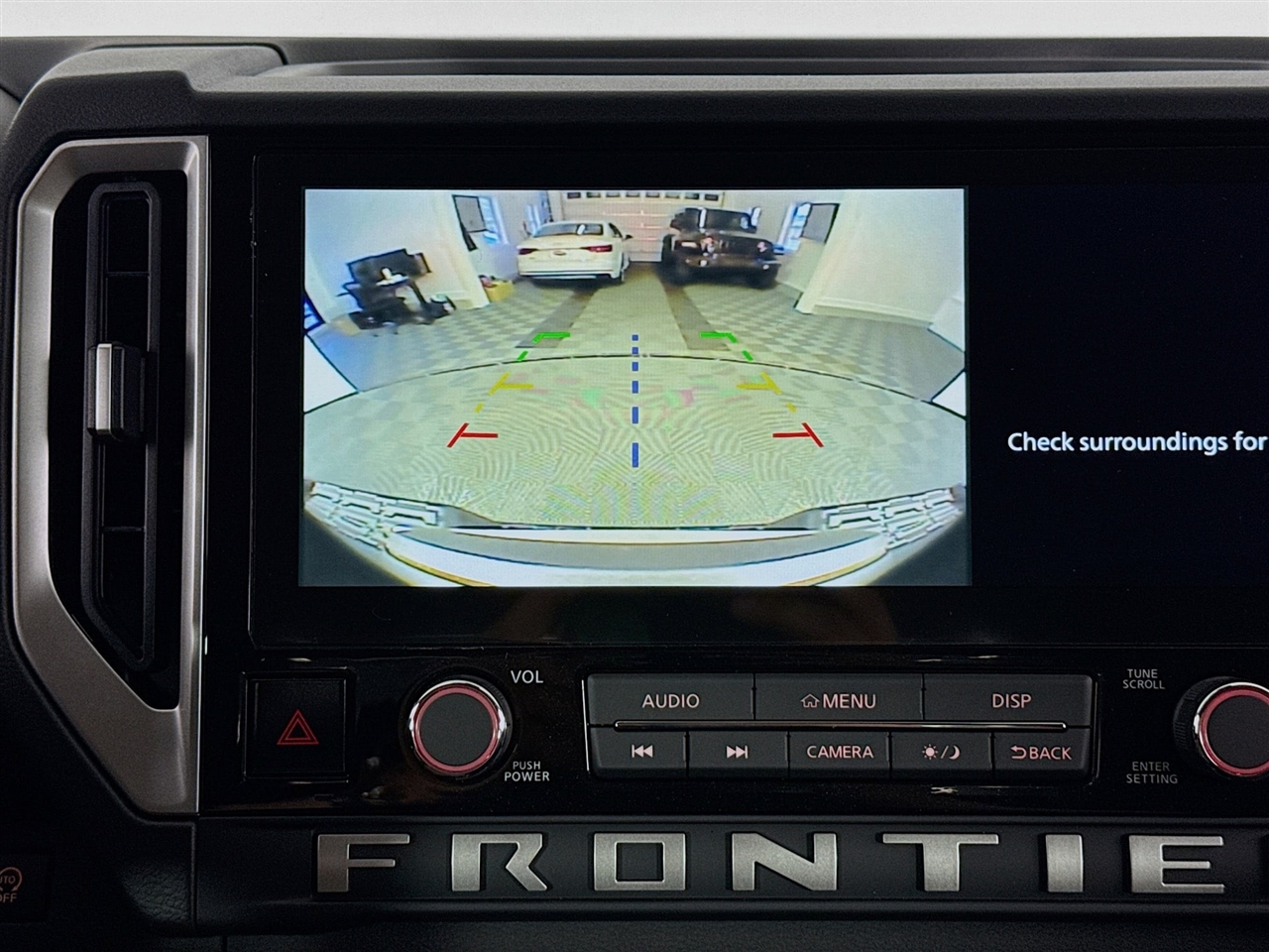 Nissan Frontier King Cab 4x4 SV 2025