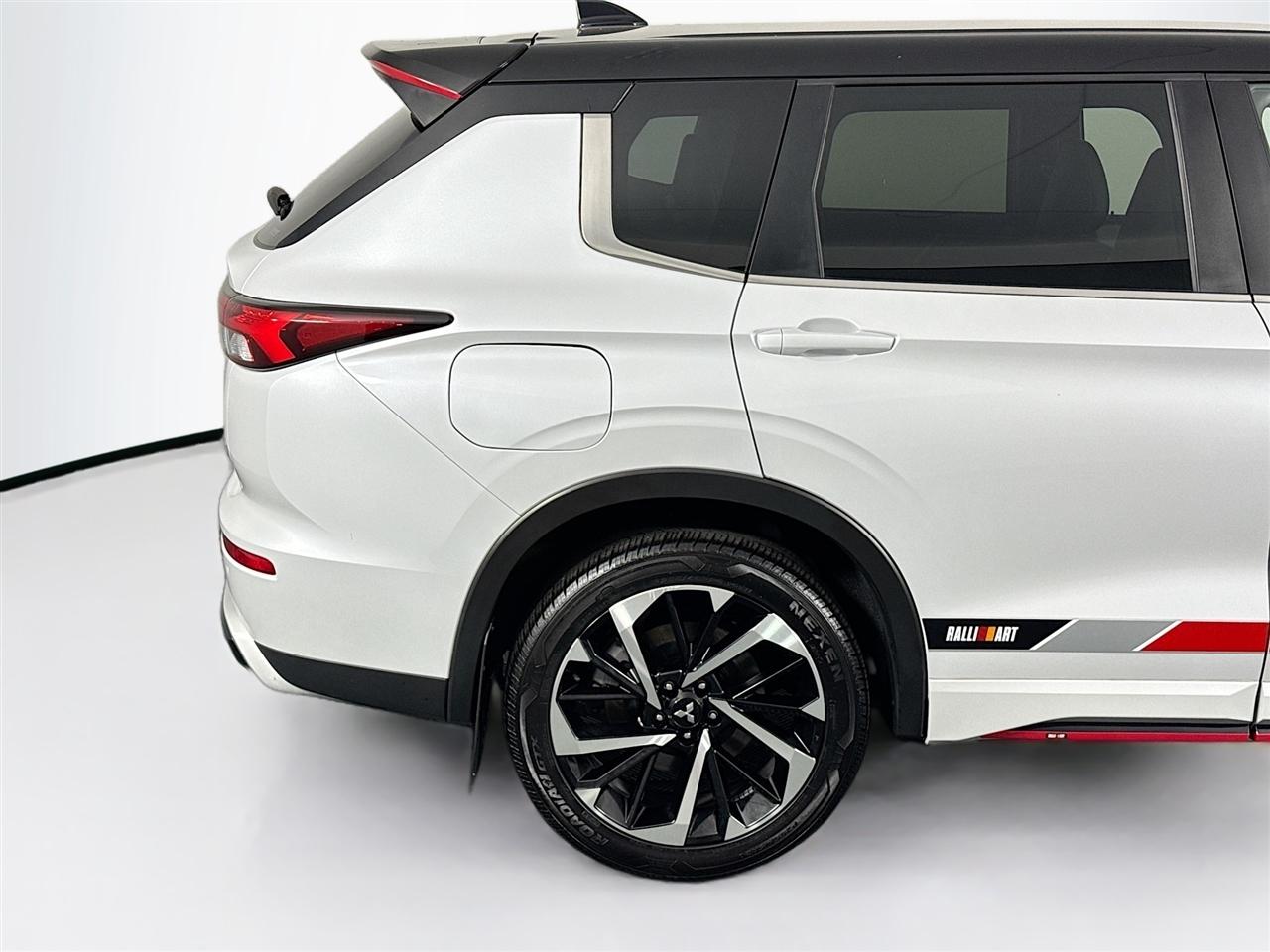 Mitsubishi Outlander PHEV Ralliart S-AWC 2023