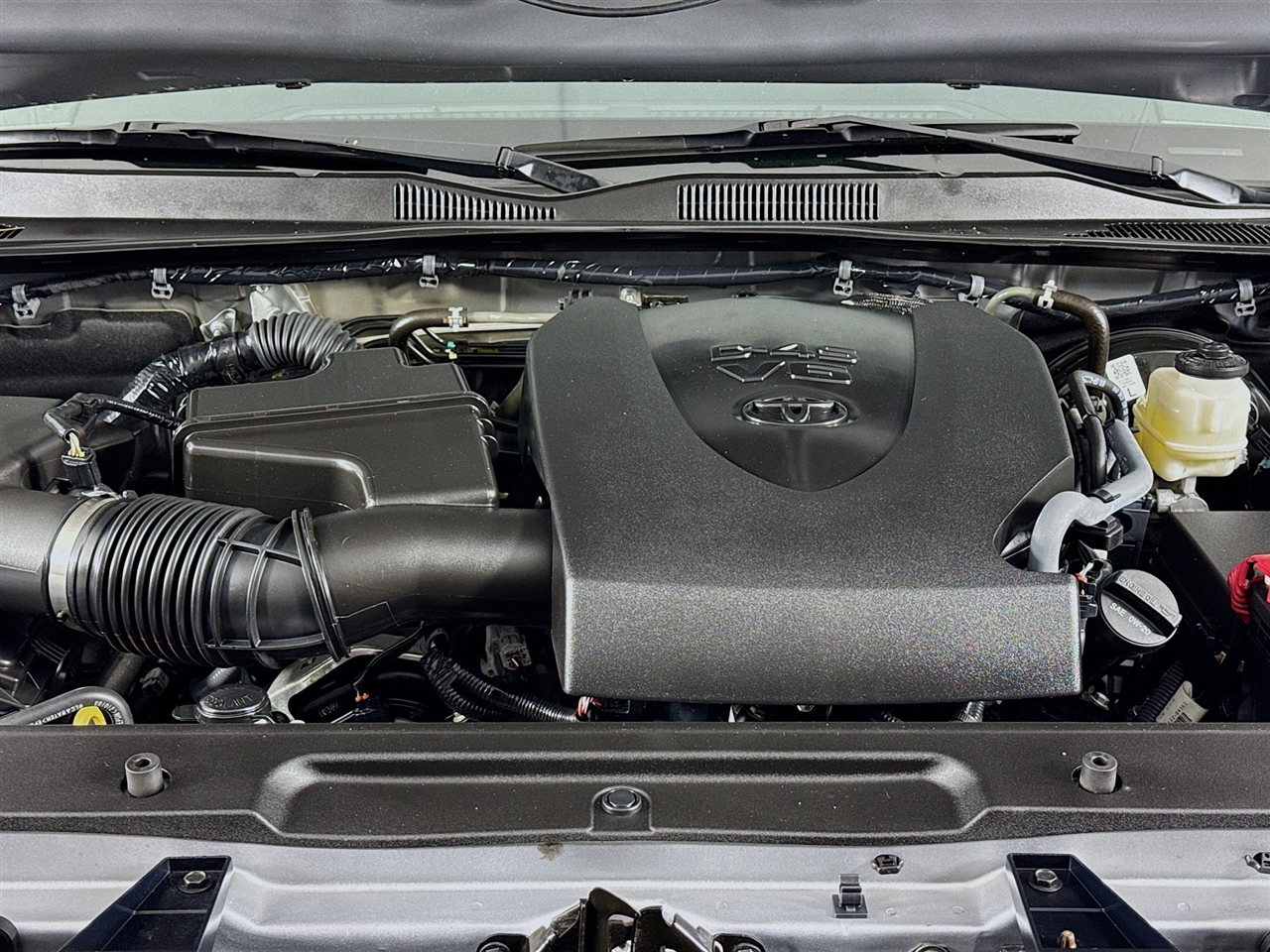 Toyota Tacoma 4WD TRD Off Road Double Cab 5' Bed V6 MT (Natl) 2021