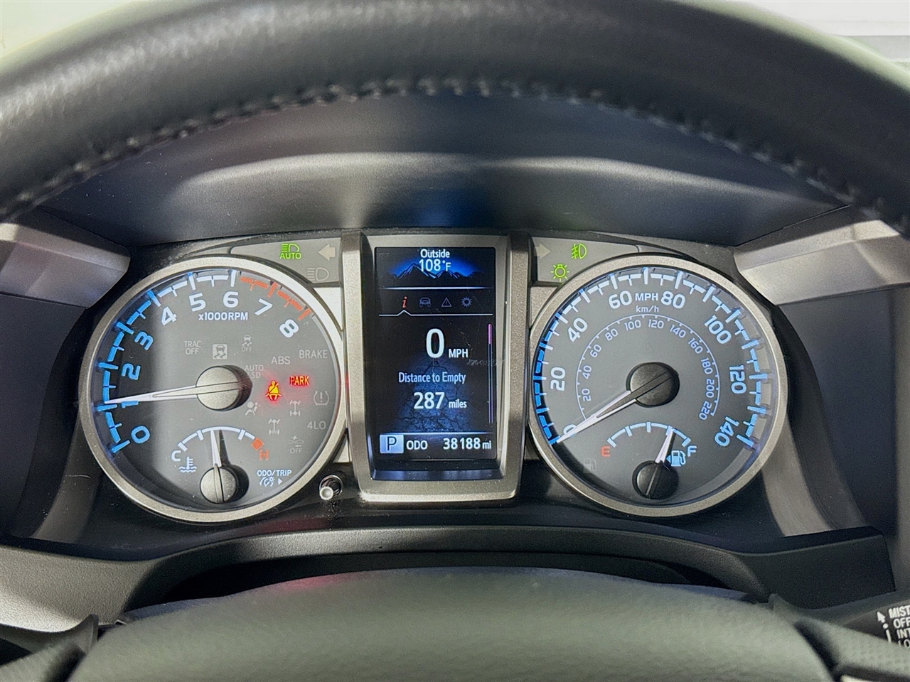 Toyota Tacoma 4WD TRD Off Road Double Cab 5' Bed V6 MT (Natl) 2021