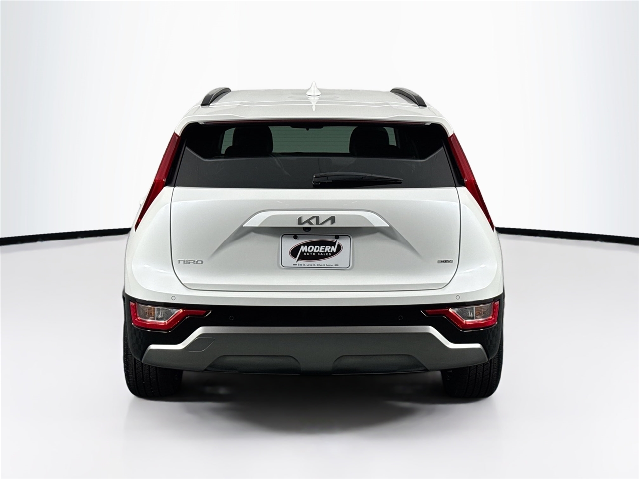 Kia Niro EX Touring FWD 2023