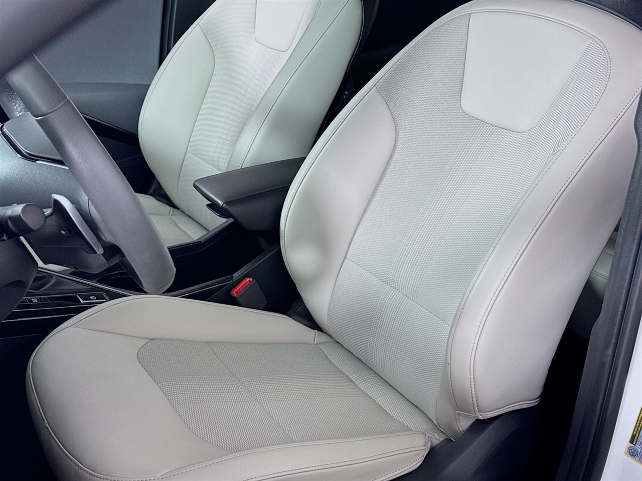 Kia Niro EX Touring FWD 2023