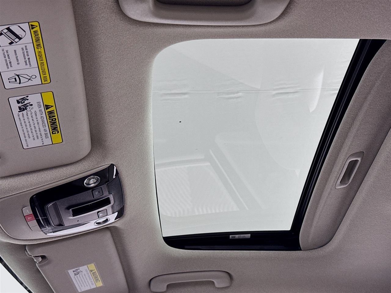 Kia Niro EX Touring FWD 2023