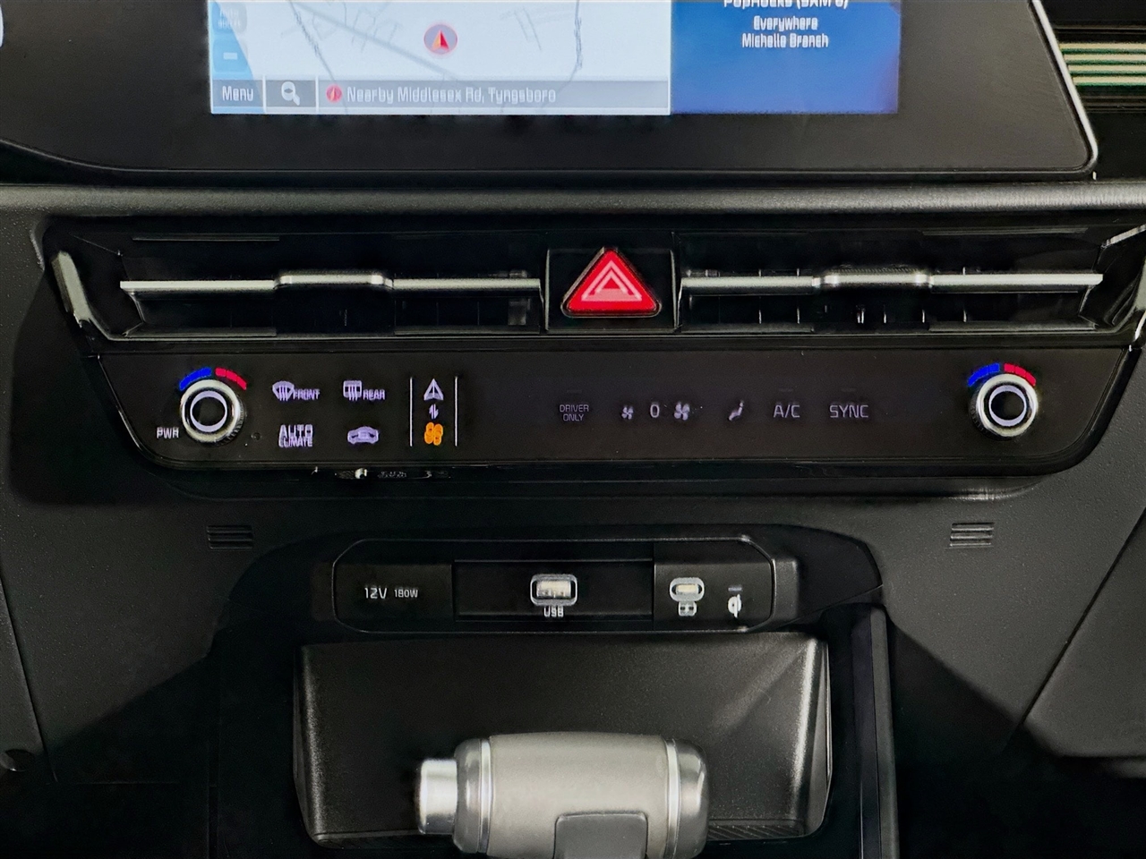 Kia Niro EX Touring FWD 2023