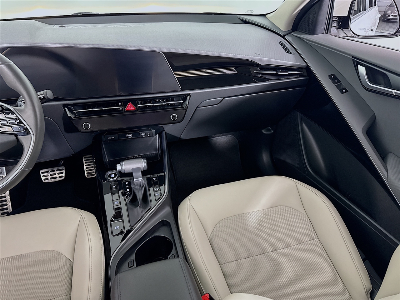 Kia Niro EX Touring FWD 2023