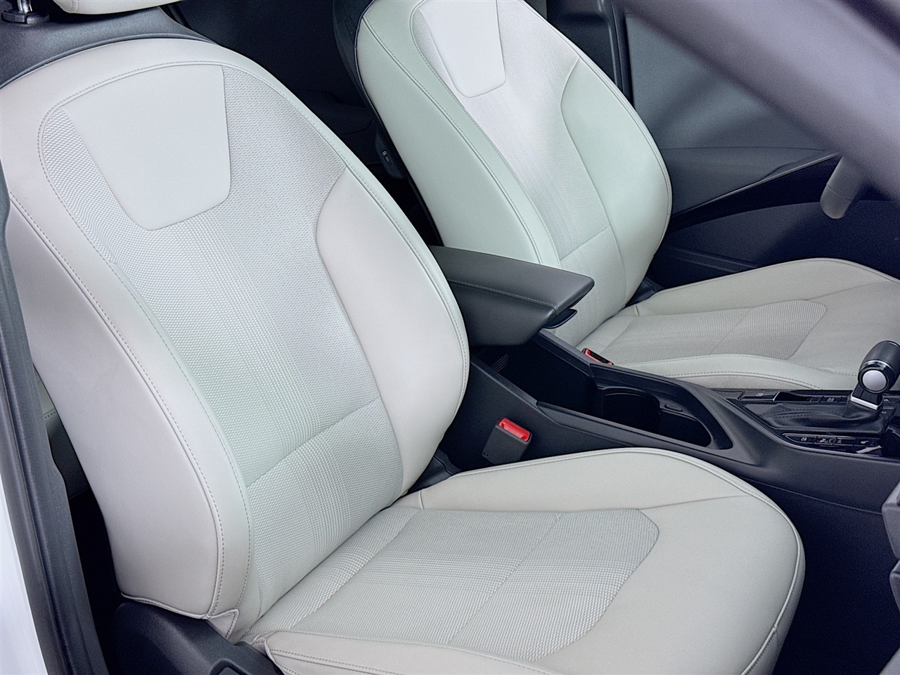 Kia Niro EX Touring FWD 2023