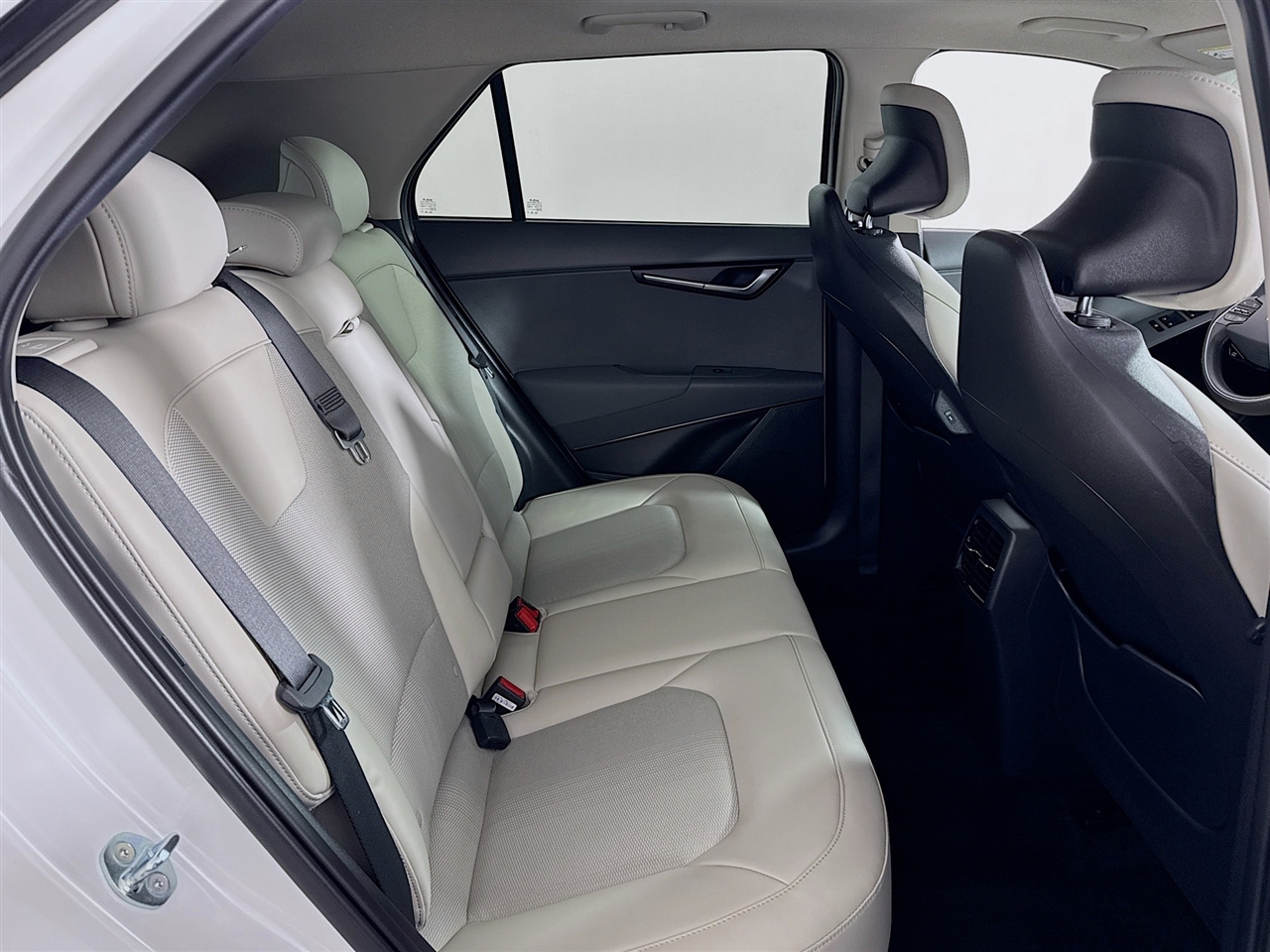 Kia Niro EX Touring FWD 2023