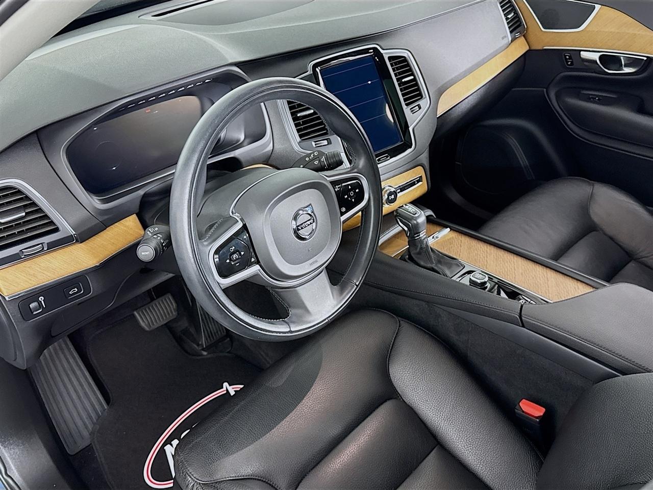 Volvo XC90 T5 AWD Momentum 7P 2022
