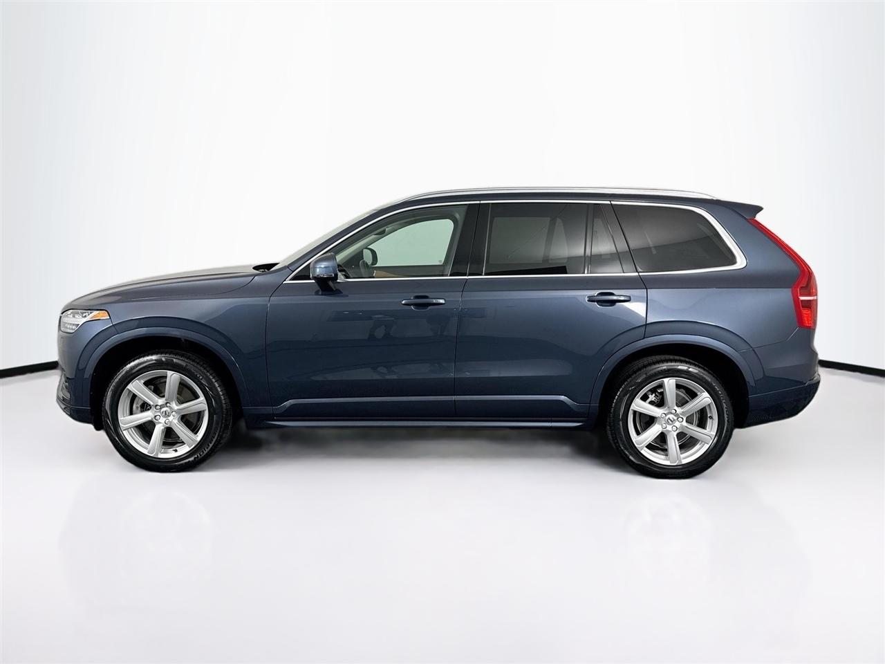 Volvo XC90 T5 AWD Momentum 7P 2022