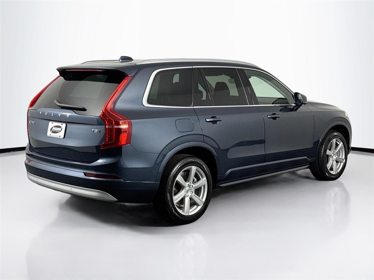 Volvo XC90 T5 AWD Momentum 7P 2022