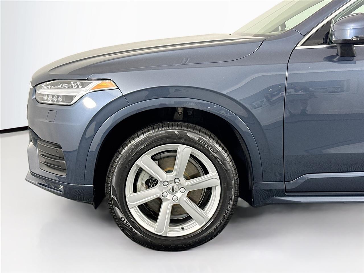 Volvo XC90 T5 AWD Momentum 7P 2022