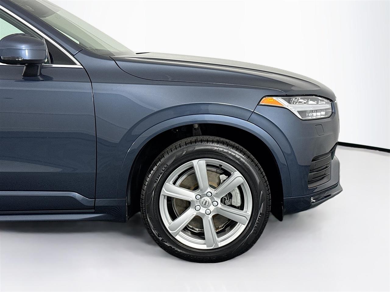 Volvo XC90 T5 AWD Momentum 7P 2022