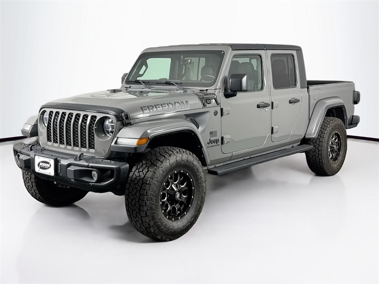 Jeep Gladiator Freedom 4x4 *Ltd Avail* 2021