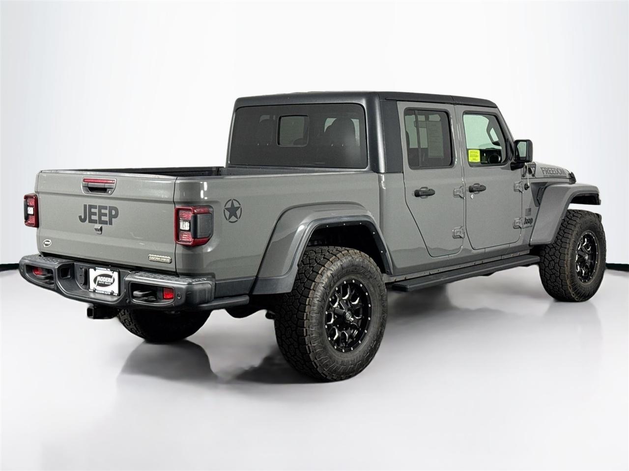 Jeep Gladiator Freedom 4x4 *Ltd Avail* 2021