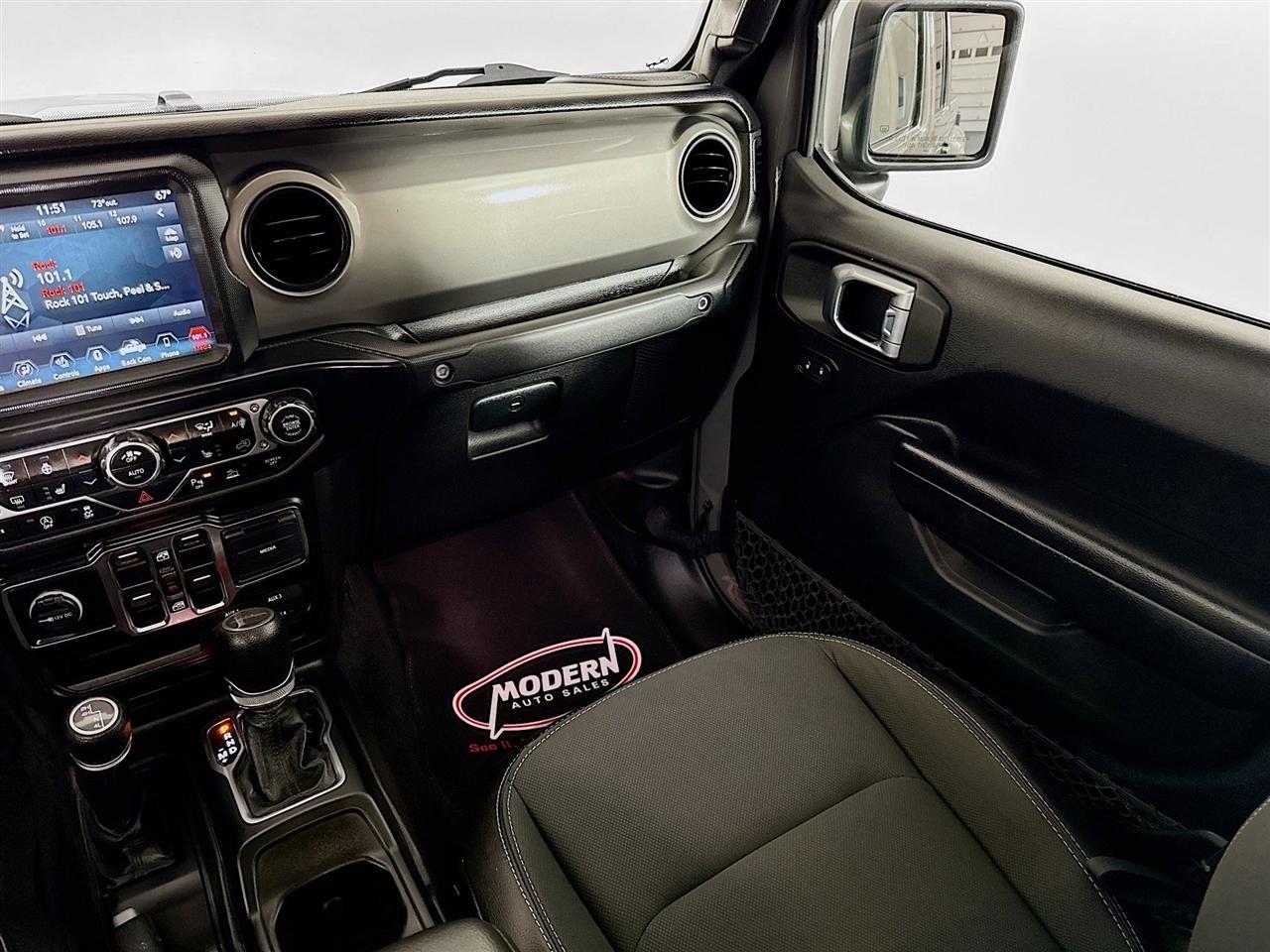 Jeep Gladiator Freedom 4x4 *Ltd Avail* 2021