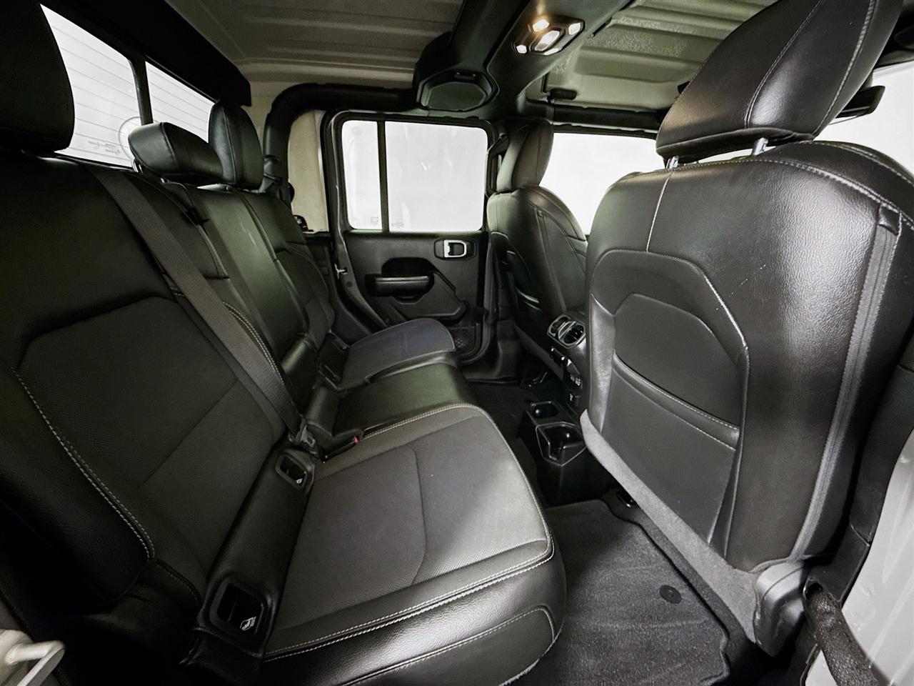 Jeep Gladiator Freedom 4x4 *Ltd Avail* 2021