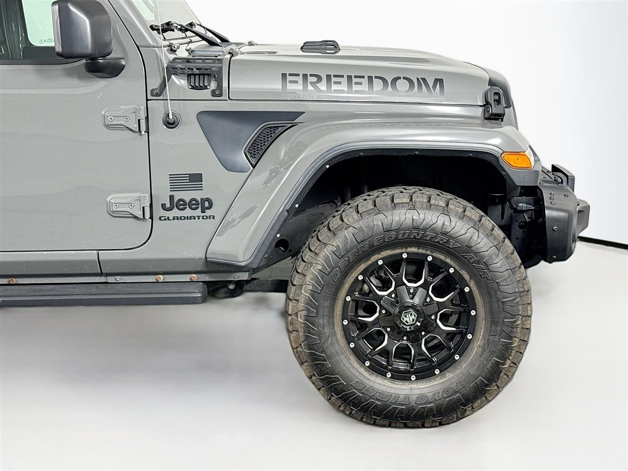 Jeep Gladiator Freedom 4x4 *Ltd Avail* 2021