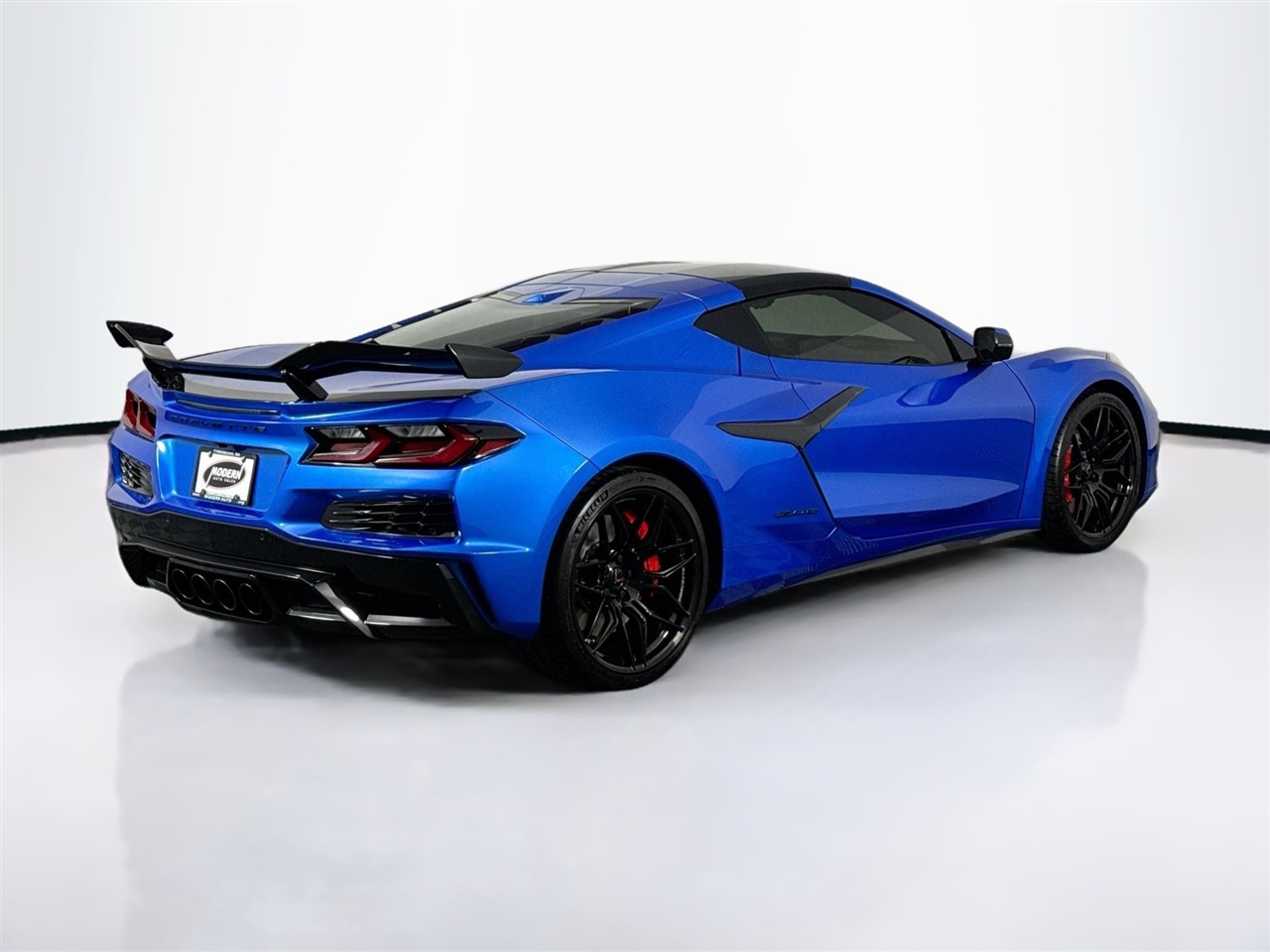 Chevrolet Corvette 2dr Z06 Cpe w/3LZ 2024