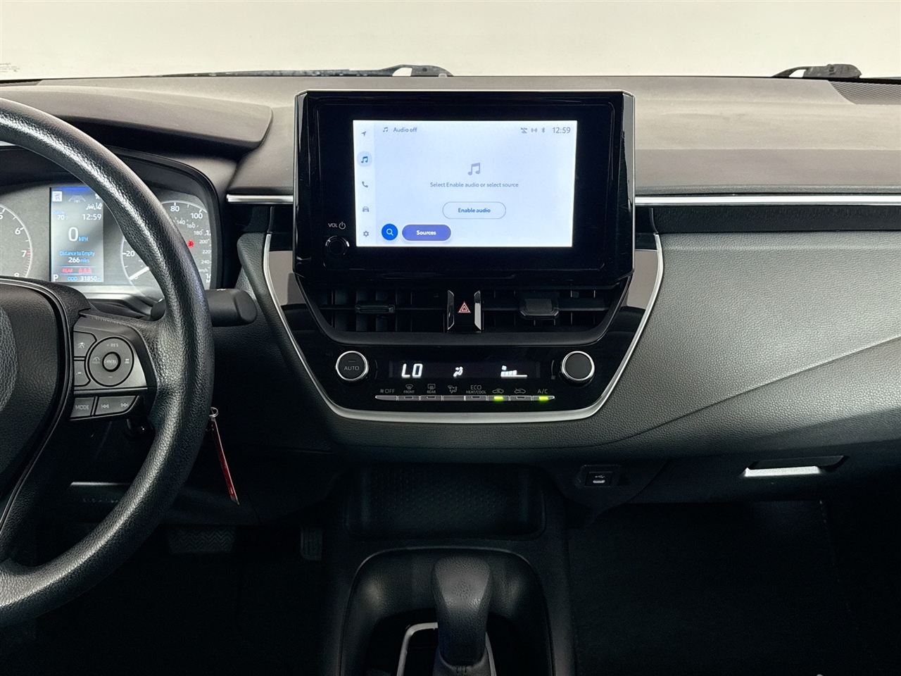 Toyota Corolla LE CVT (Natl) 2024