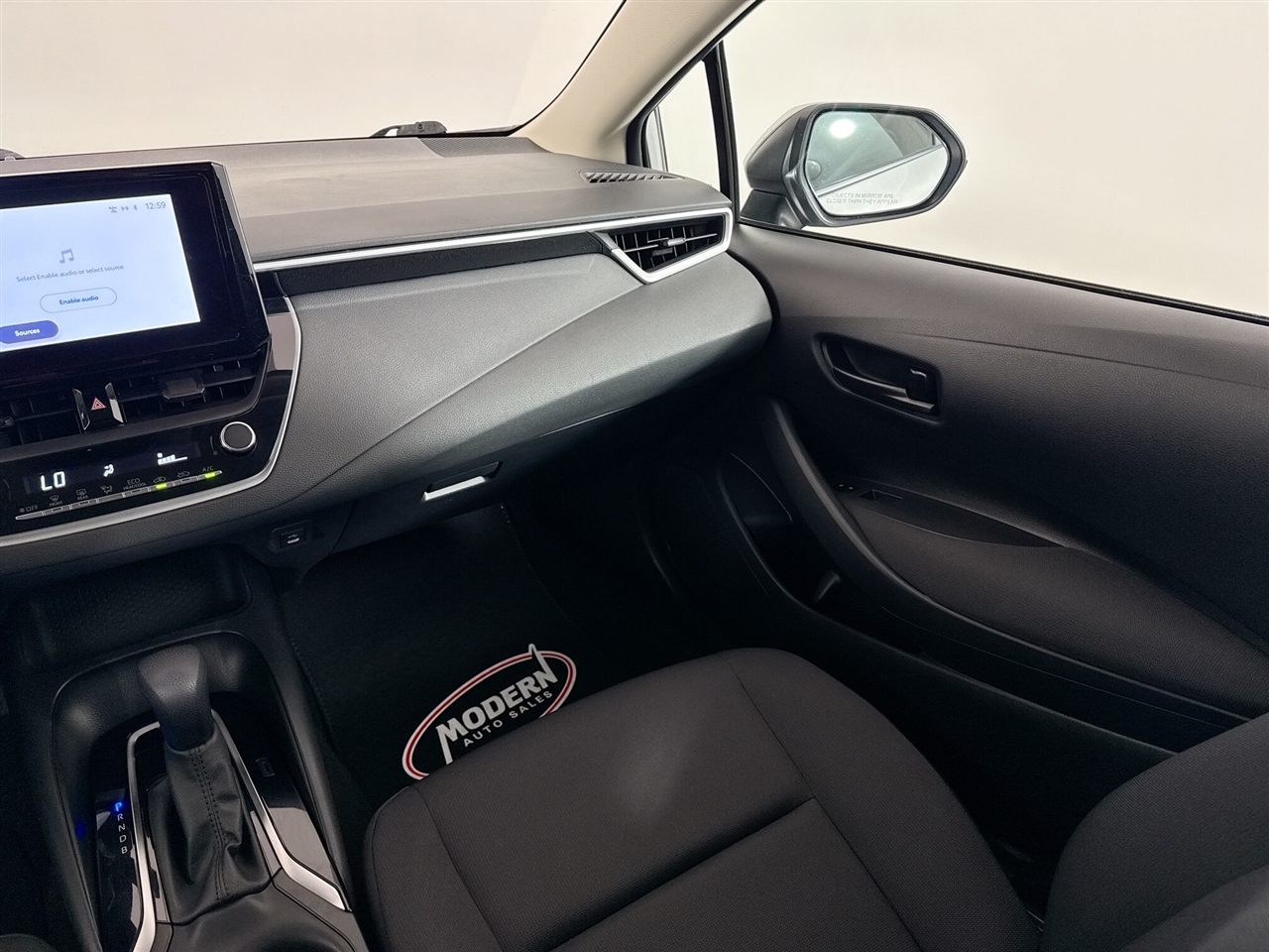 Toyota Corolla LE CVT (Natl) 2024