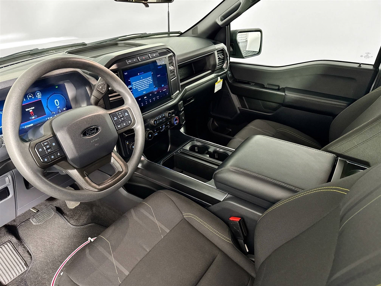 Ford F-150 STX 4WD SuperCrew 5.5' Box 2024