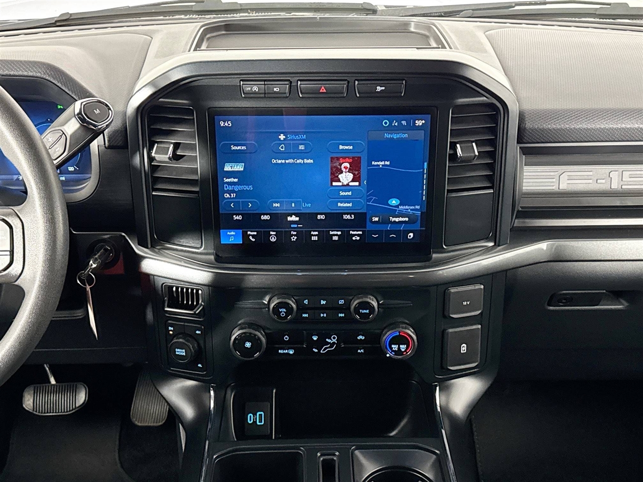 Ford F-150 STX 4WD SuperCrew 5.5' Box 2024