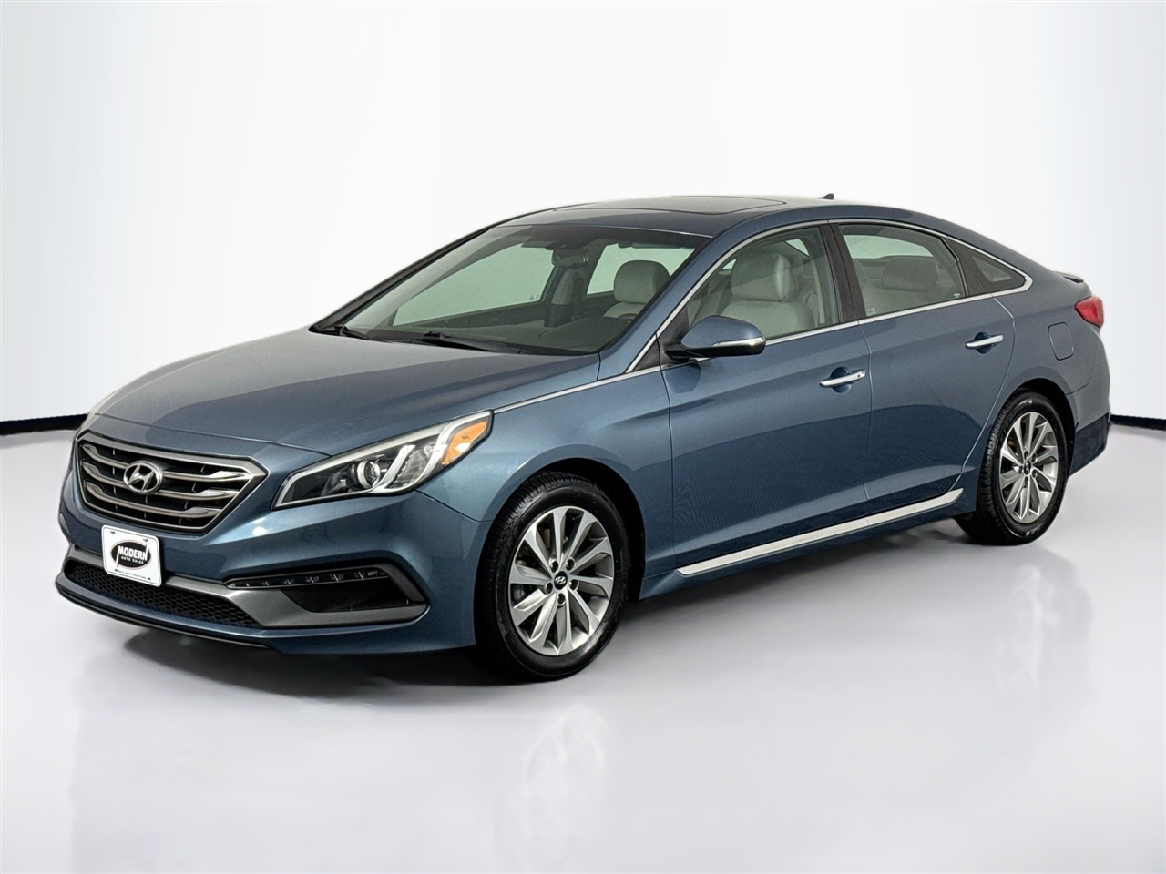 Hyundai Sonata Sport 2.4L PZEV 2017