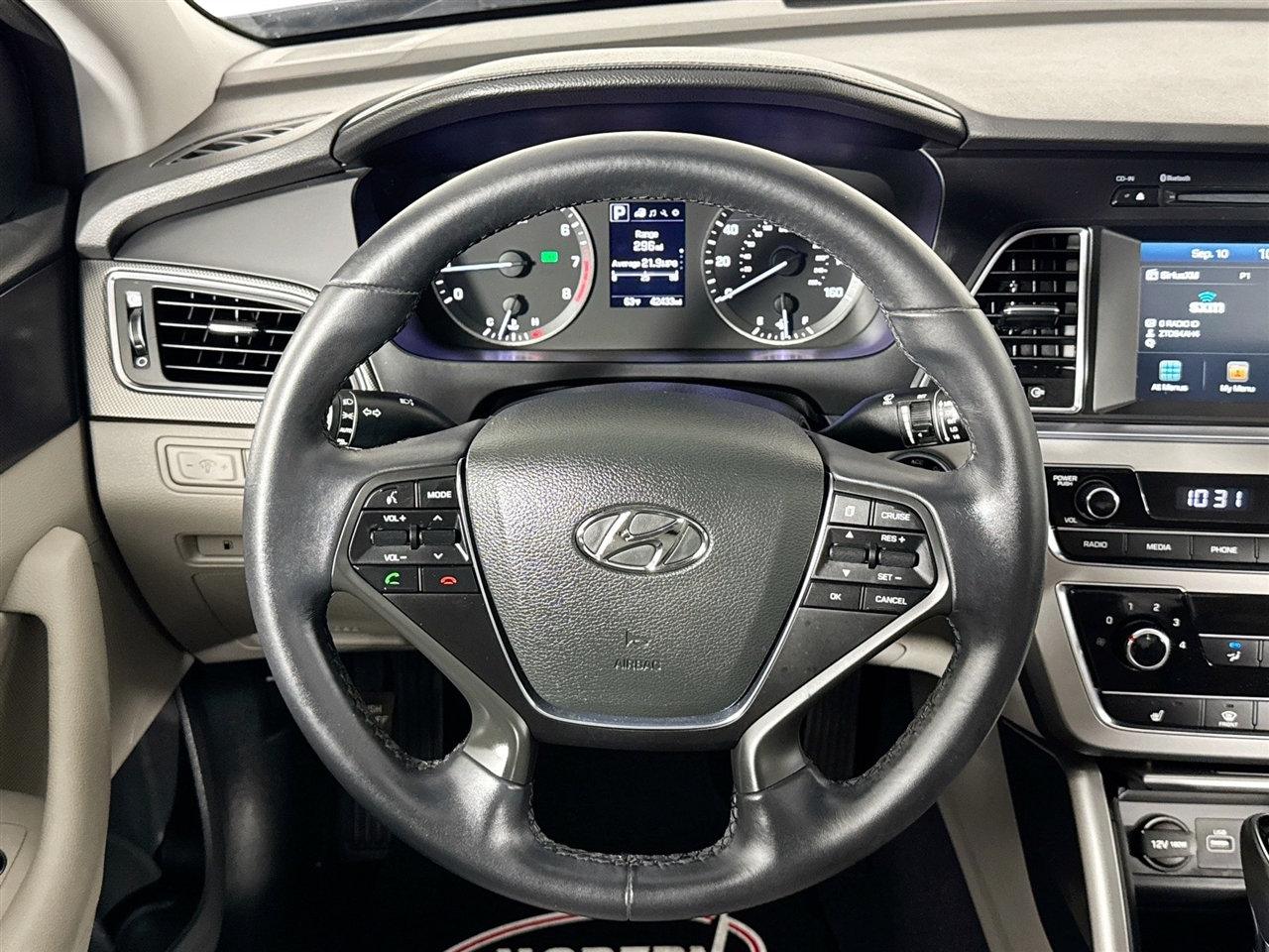 Hyundai Sonata Sport 2.4L PZEV 2017