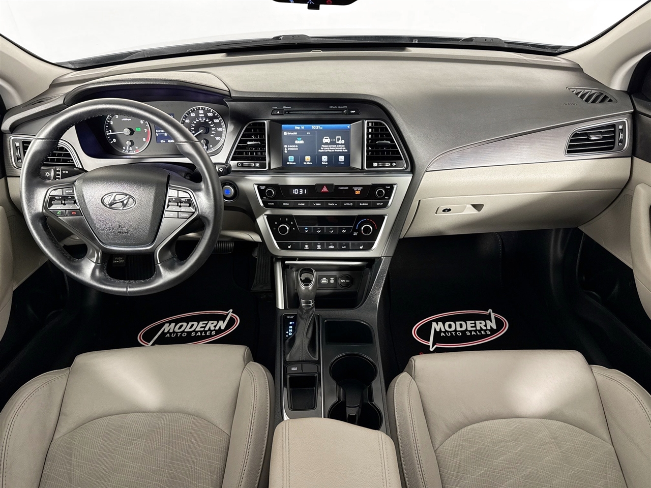 Hyundai Sonata Sport 2.4L PZEV 2017