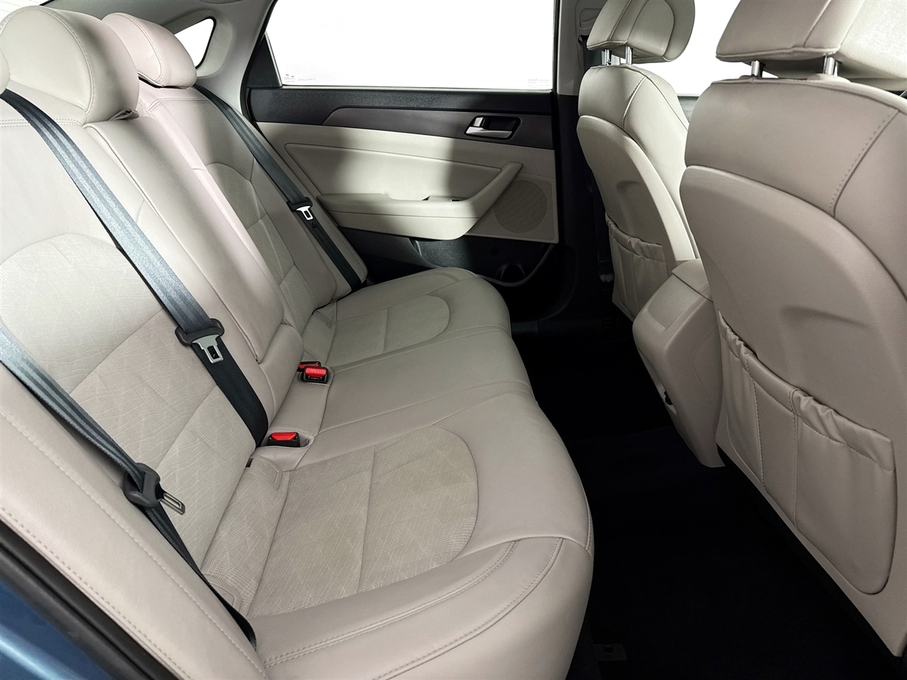 Hyundai Sonata Sport 2.4L PZEV 2017