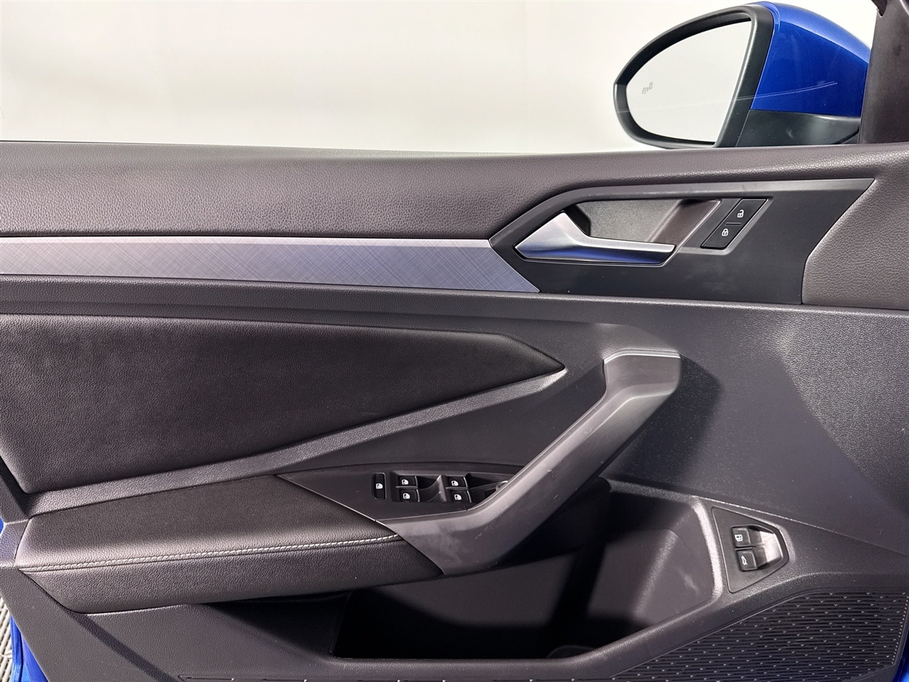 Volkswagen Jetta SE Auto 2022