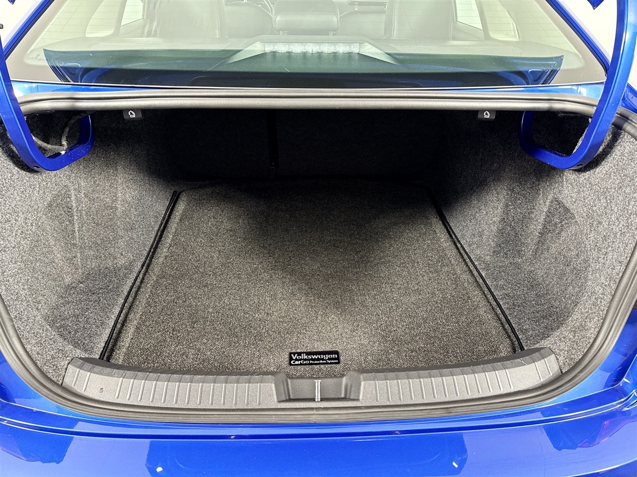 Volkswagen Jetta SE Auto 2022