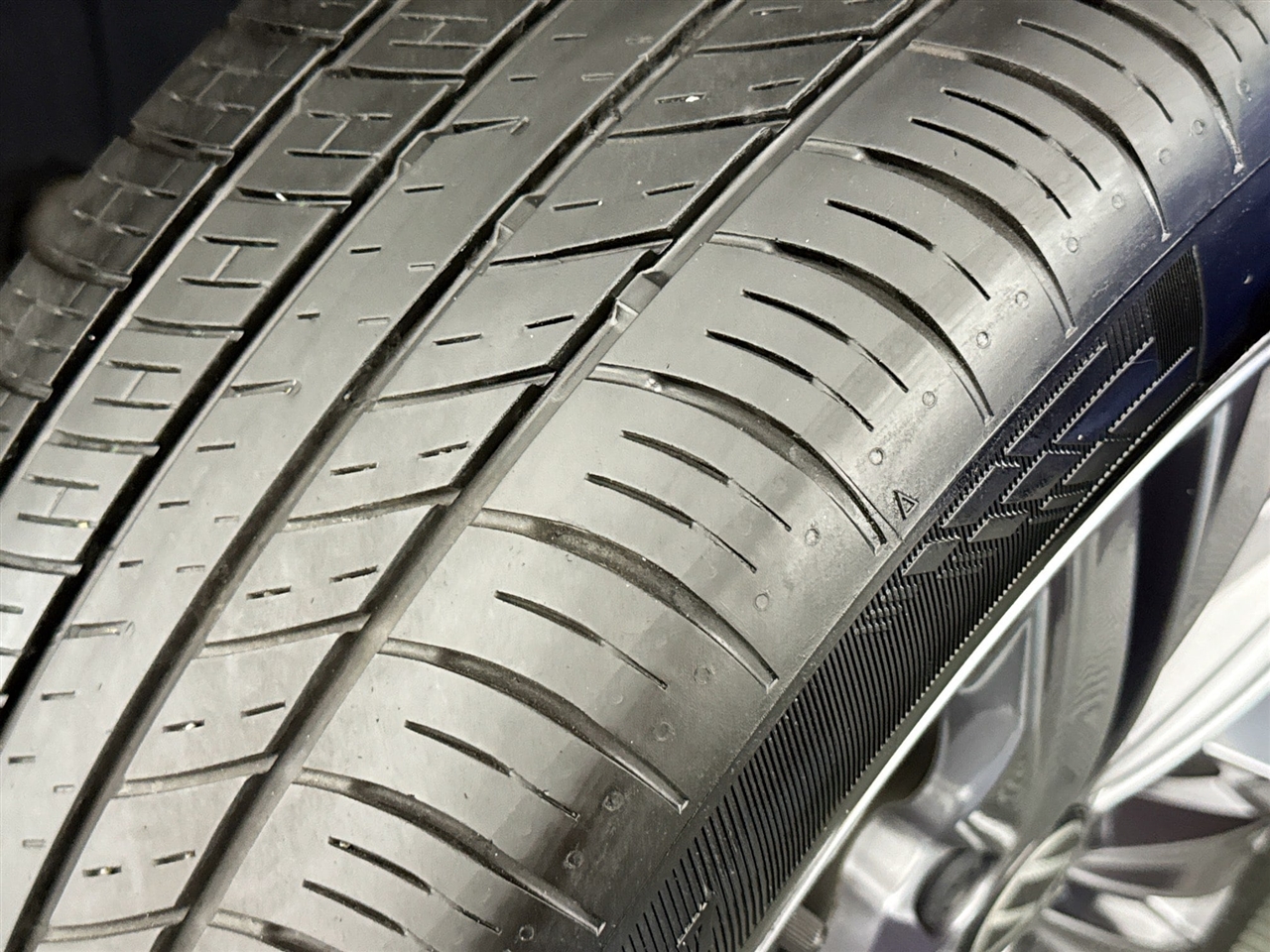 Volkswagen Jetta SE Auto 2022