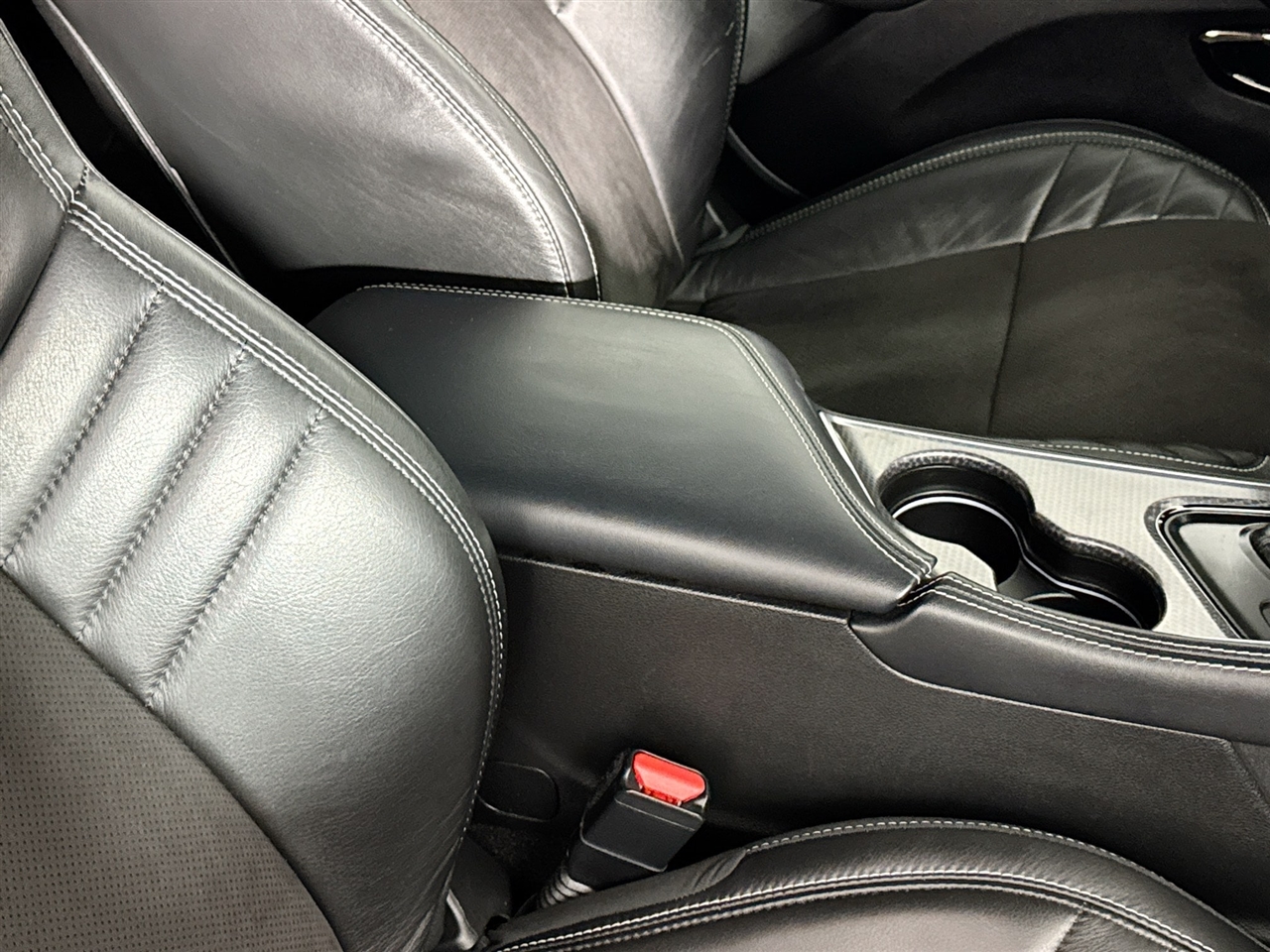 Dodge Challenger SRT Hellcat RWD 2021