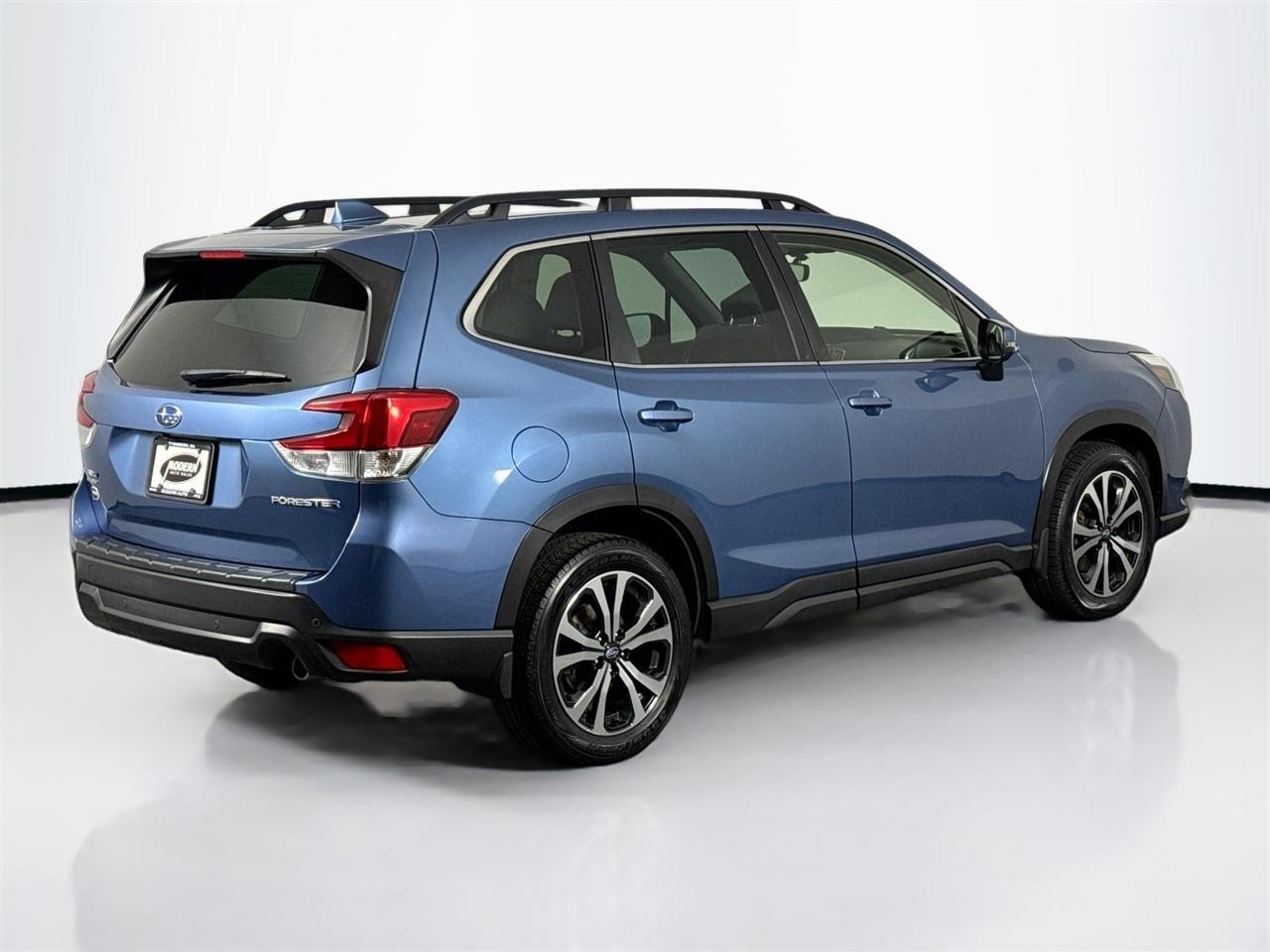 Subaru Forester Limited CVT 2022
