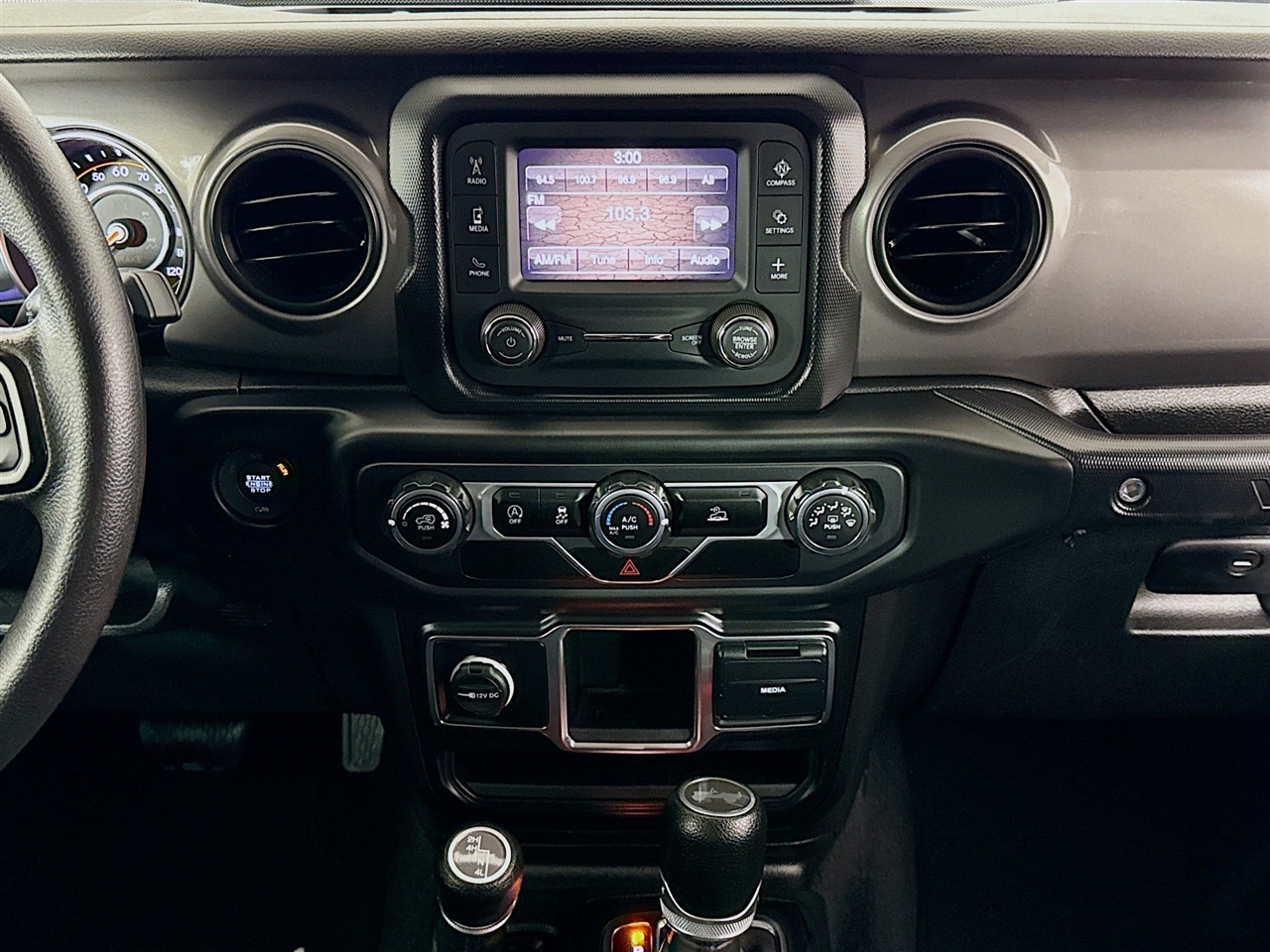 Jeep Wrangler Willys Sport 4x4 2021