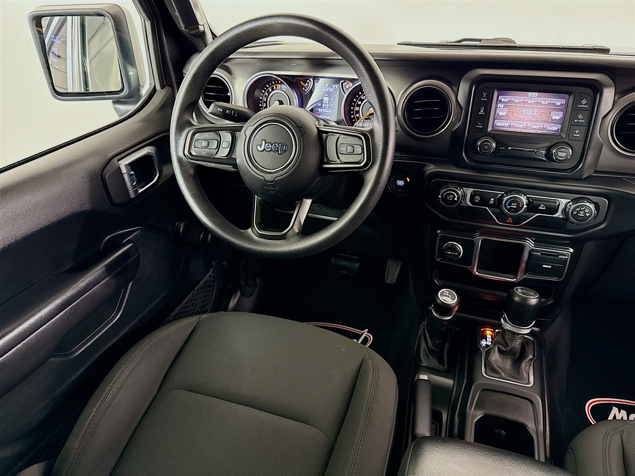 Jeep Wrangler Willys Sport 4x4 2021