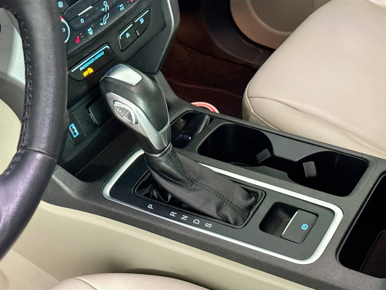 Ford Escape SEL 4WD 2019