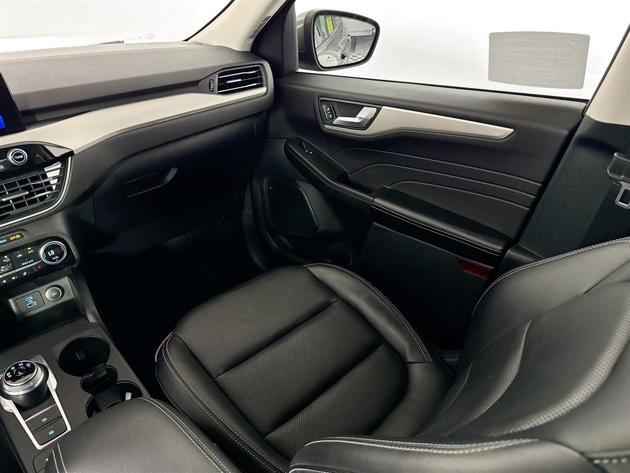 Ford Escape SEL Hybrid AWD 2021