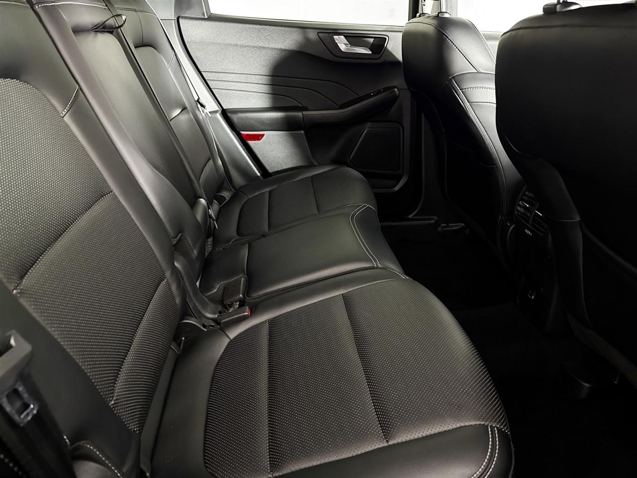 Ford Escape SEL Hybrid AWD 2021