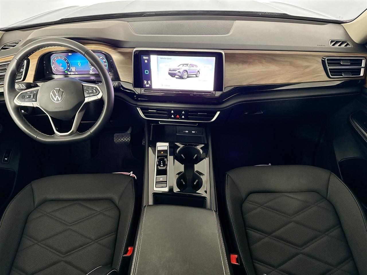Volkswagen Atlas 2.0T SE w/Technology 4MOTION 2024