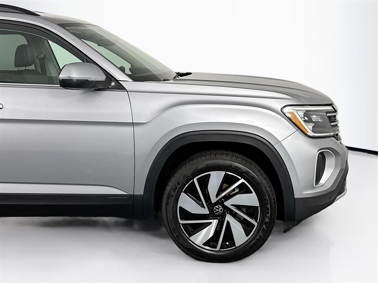 Volkswagen Atlas 2.0T SE w/Technology 4MOTION 2024