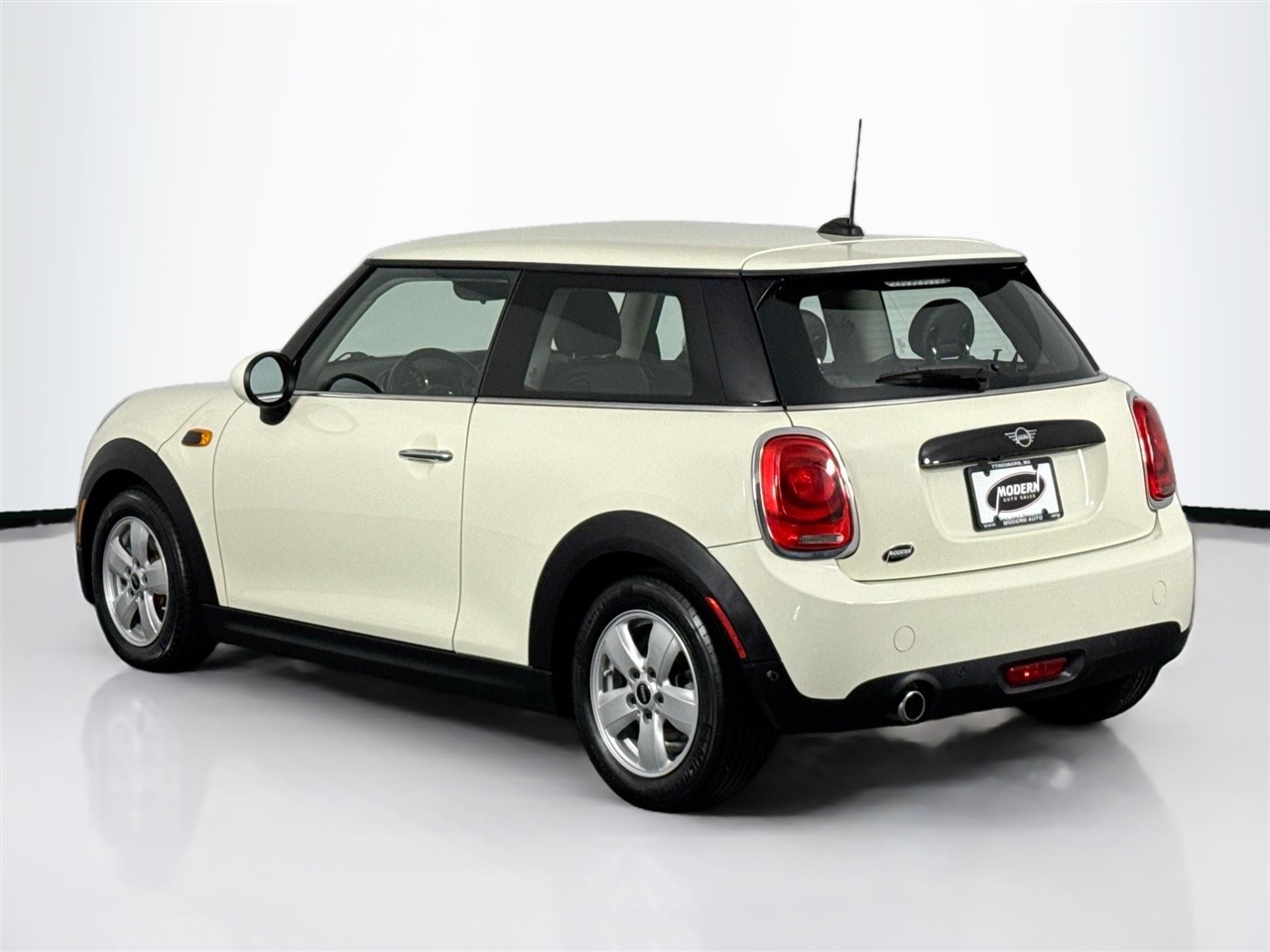 MINI Hardtop 2 Door Cooper FWD 2019