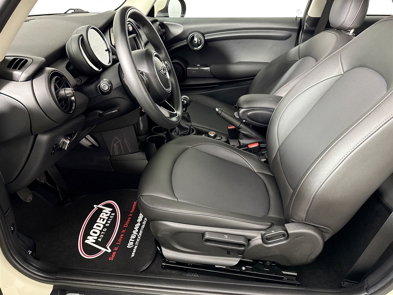 MINI Hardtop 2 Door Cooper FWD 2019