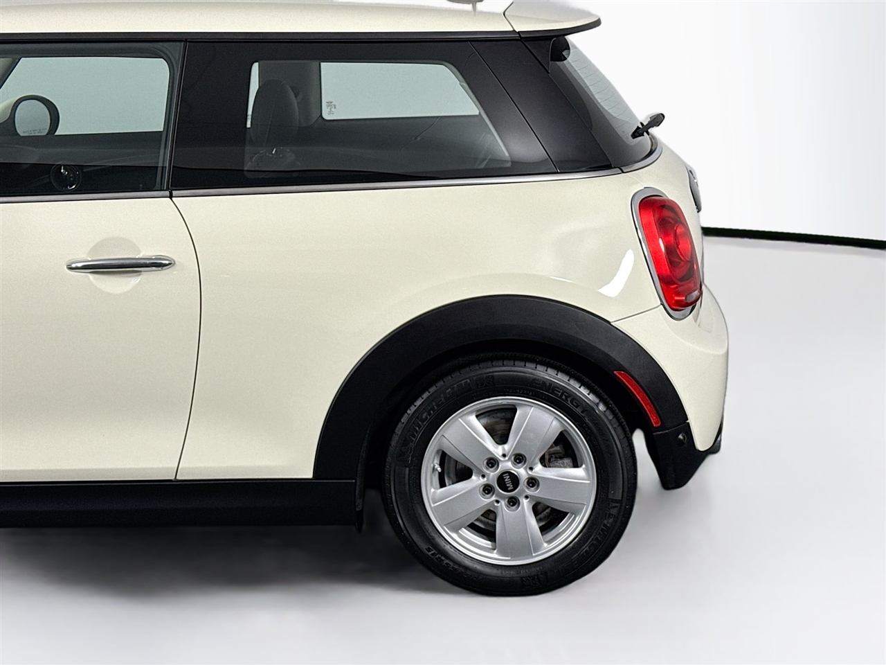 MINI Hardtop 2 Door Cooper FWD 2019
